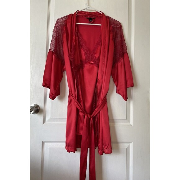 Victoria’s Secret Two Piece Set Nightgown Red Satin Lace Size S/M - Picture 2 of 11